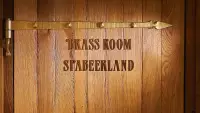 04-Beerspa-Beerland-Marienbad-Brass-room-entrance