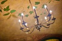 25. Spa Beerland Pilsen - detail chandelier